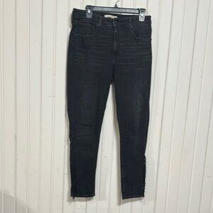Women’s Levi’s Hi Rise Skinny washed Black jeans with Fringe Sz 31